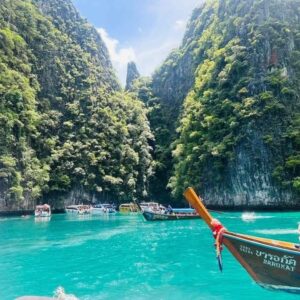 A private long tail boat tour.